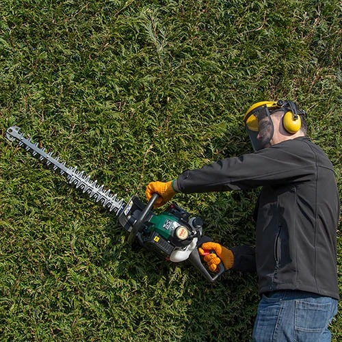 Webb 26cc Double Sided Petrol Hedge Trimmer 8 Webb 26cc Double Sided Petrol Hedge Trimmer - Image 6
