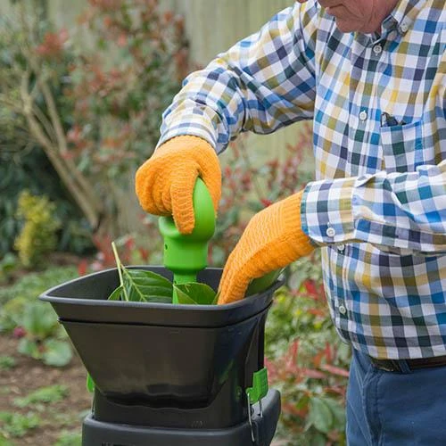 The Handy 2500 Watt Impact Shredder C/w Collection Box 5 The Handy 2500 Watt Impact Shredder C/w Collection Box - Image 3